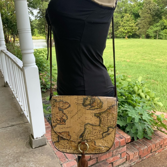 Patricia Nash Brinlee Saddle European  Map Crossbody Bag+ MATCHING COIN PURSE - Picture 3 of 14
